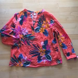 Old Navy Women’s Top Size M